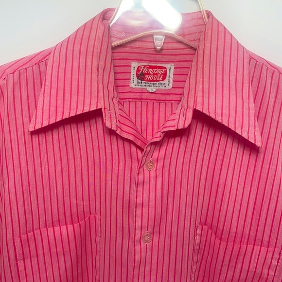 Vintage circa- 50's/60's Heritage House Casual Red Stripped Button Down Shirt! - Picture 3 of 11